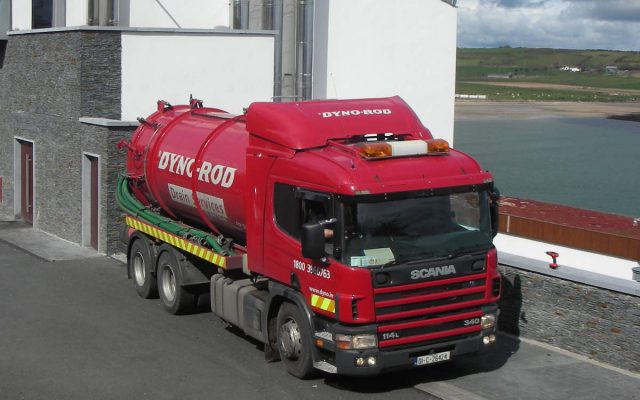 septic tank truck