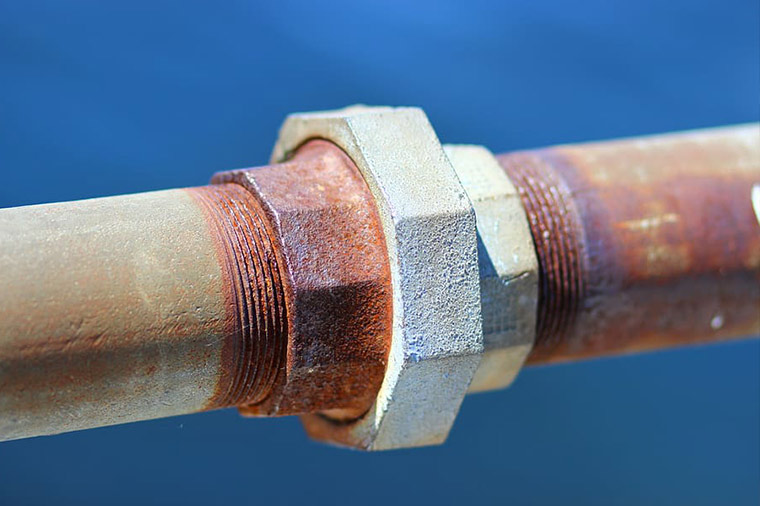 Does Chemical Drain Cleaner Cause Plumbing Pipe Corrosion?